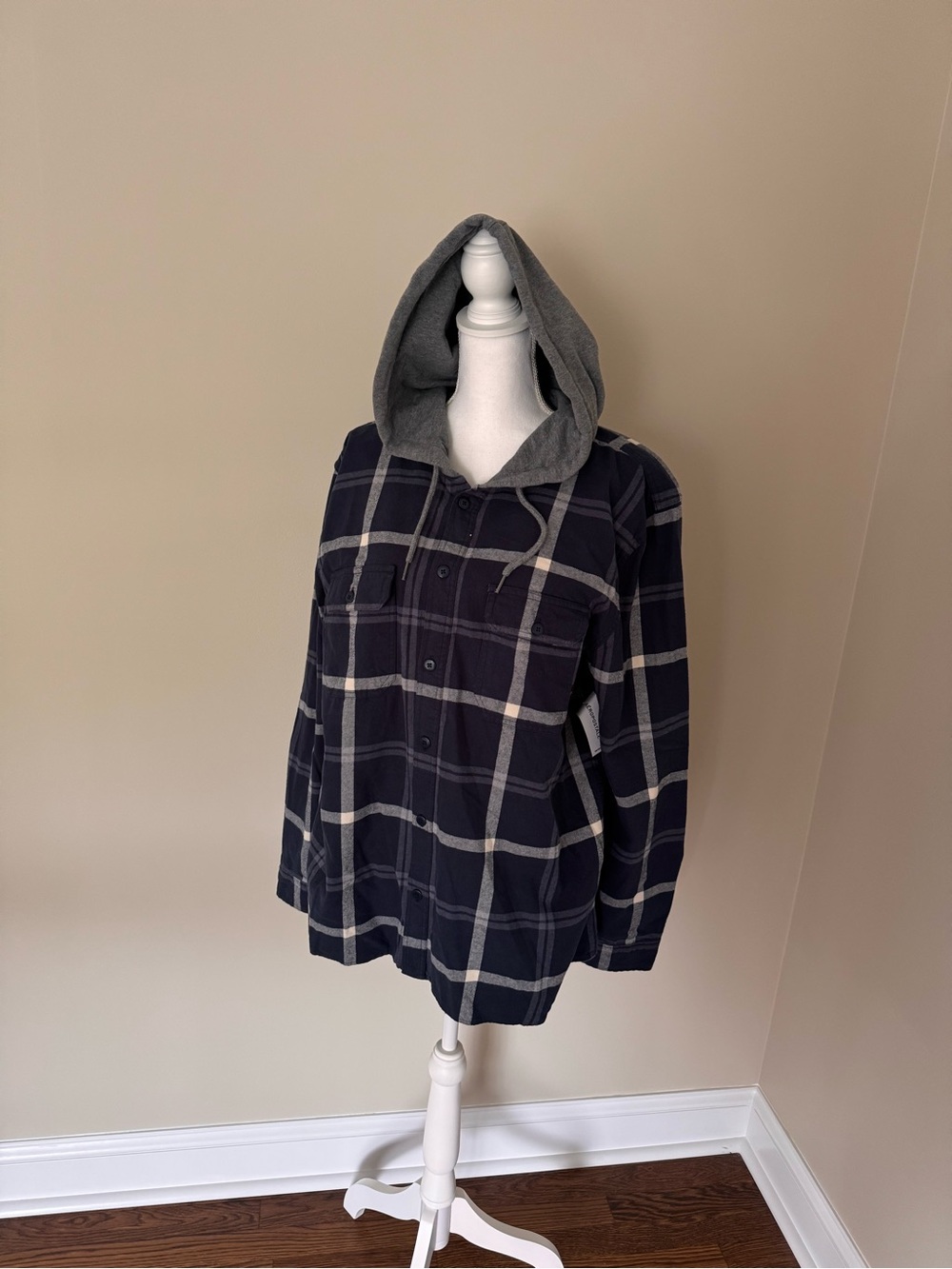 NWT Old Navy Men’s Plaid Hooded Button-Up Shirt - Navy & Gray